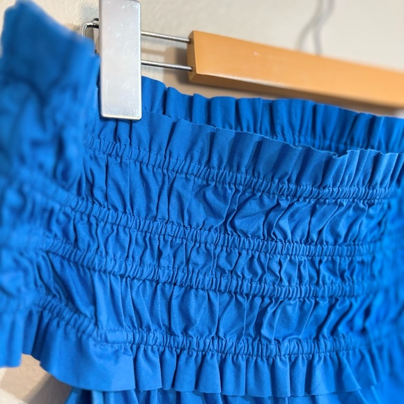 3/$10⚡️Joe Fresh Blue Smocked Ruffled 100% Cotton Off the Shoulder Top - Picture 5 of 13